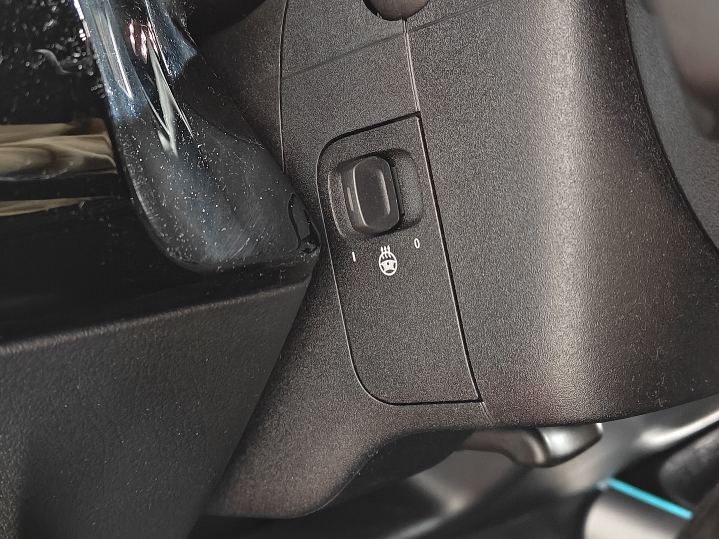 MERCEDES-BENZ EQA 2023