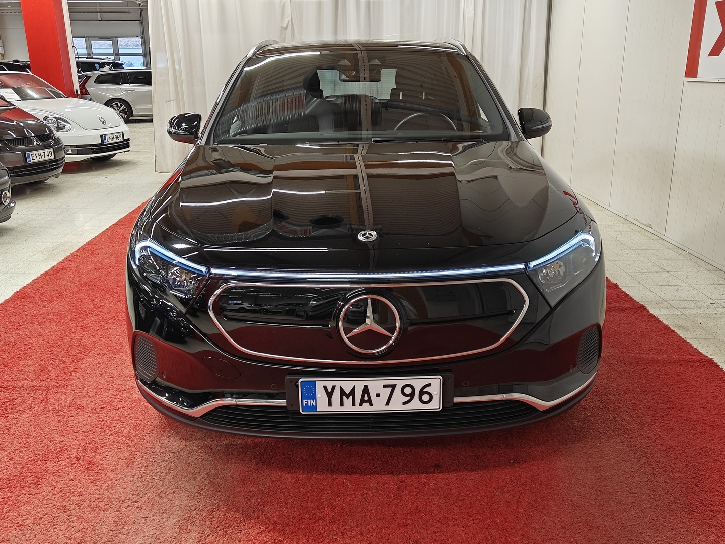 MERCEDES-BENZ EQA 2023