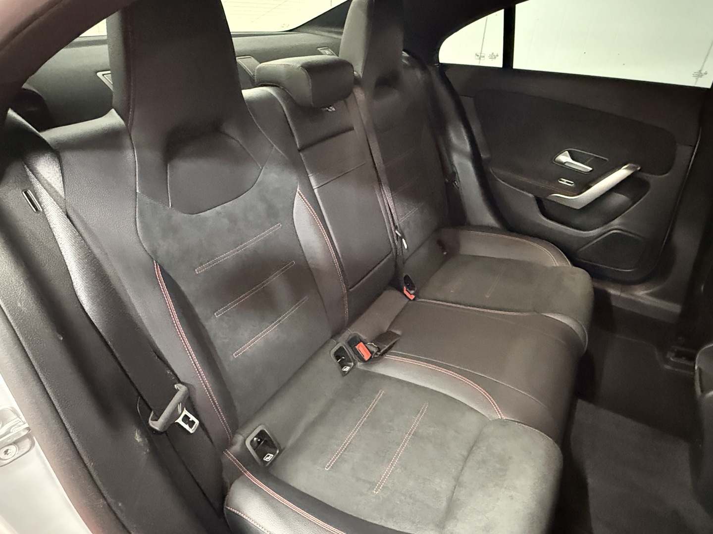 MERCEDES-BENZ CLA 2023