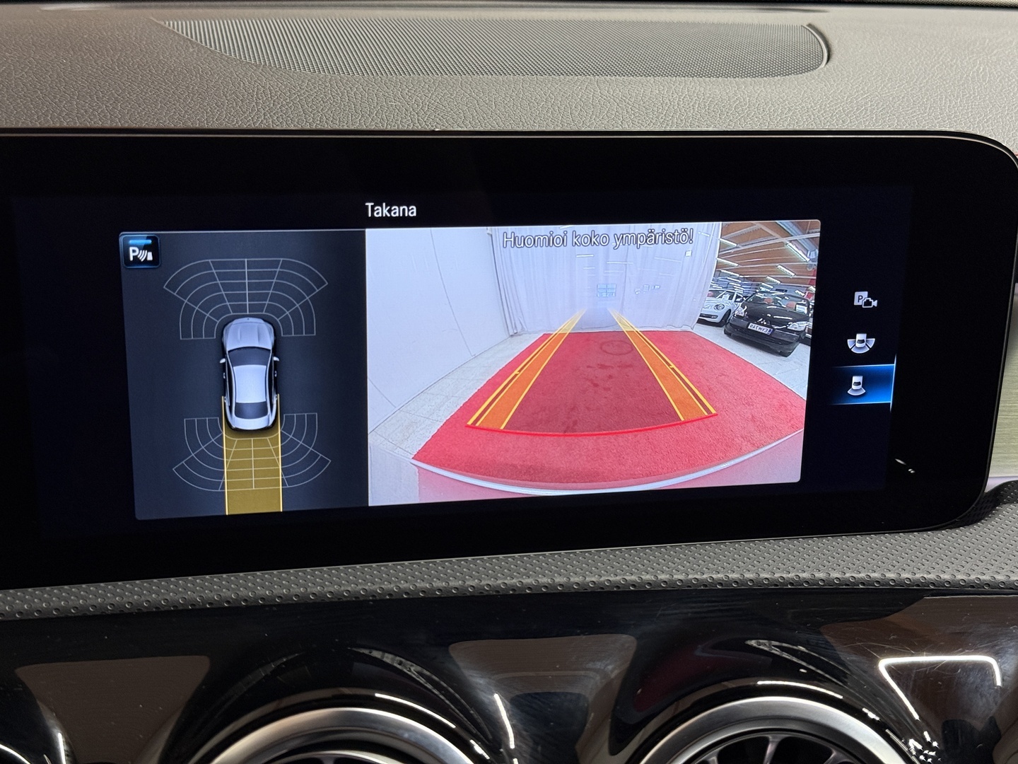 MERCEDES-BENZ CLA 2023