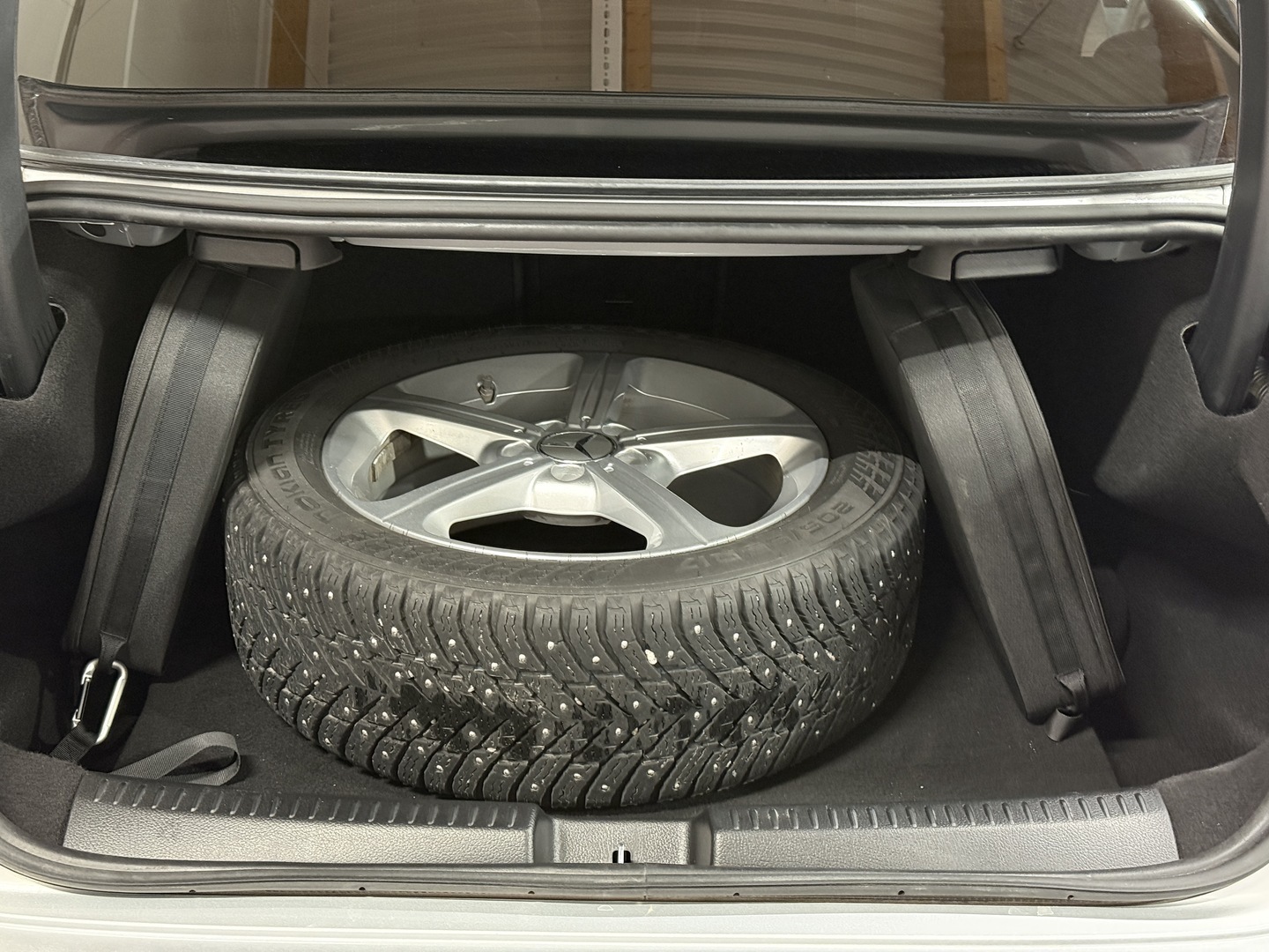 MERCEDES-BENZ CLA 2023