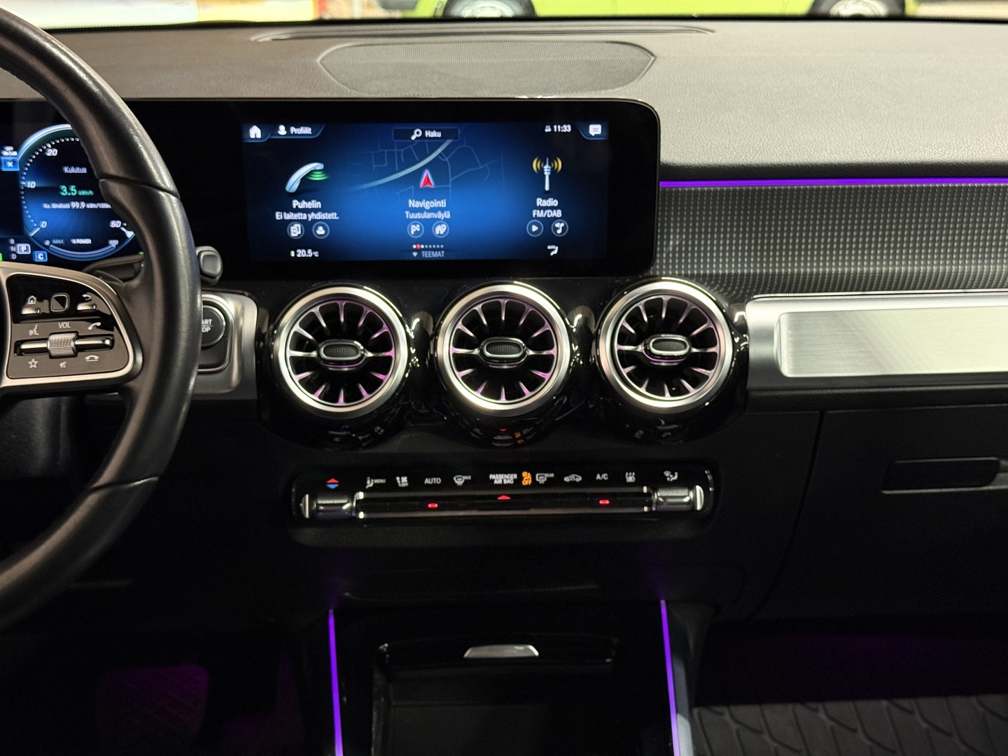 MERCEDES-BENZ EQB 2023