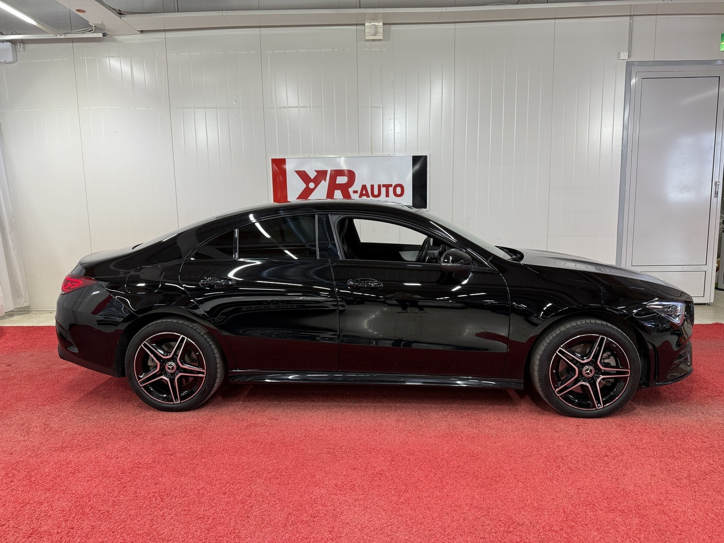 MERCEDES-BENZ CLA 2023