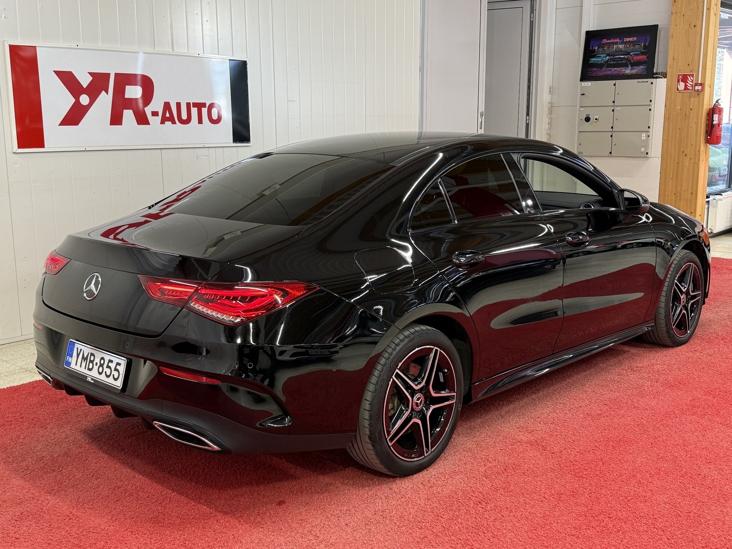 MERCEDES-BENZ CLA 2023