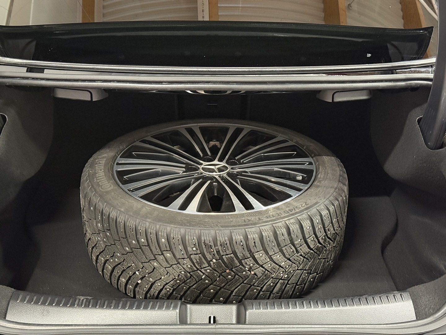 MERCEDES-BENZ CLA 2023