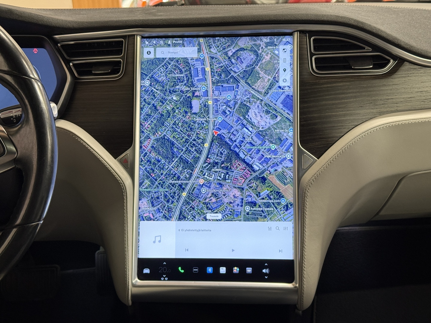 TESLA Model S 2016