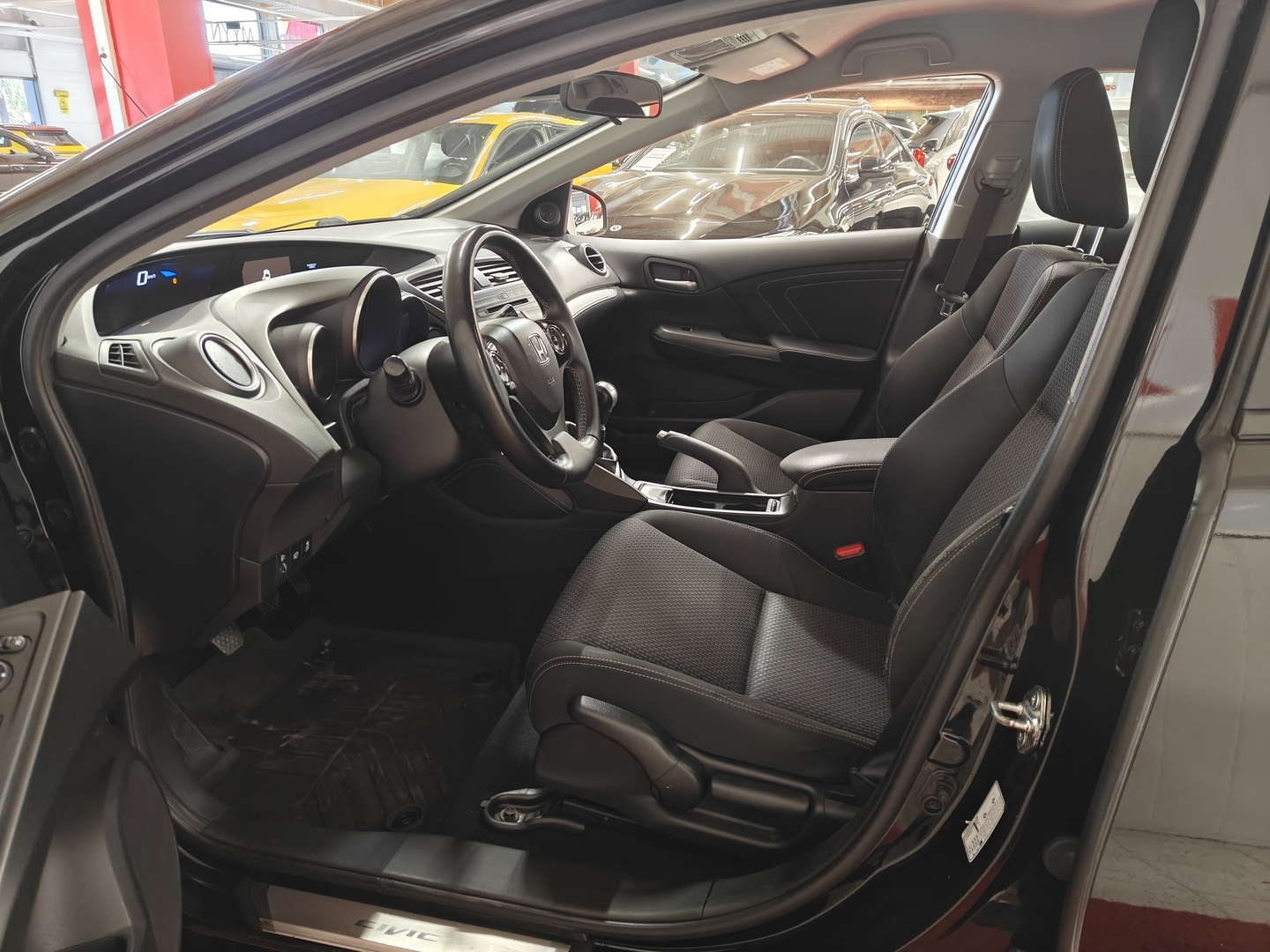 HONDA Civic 18