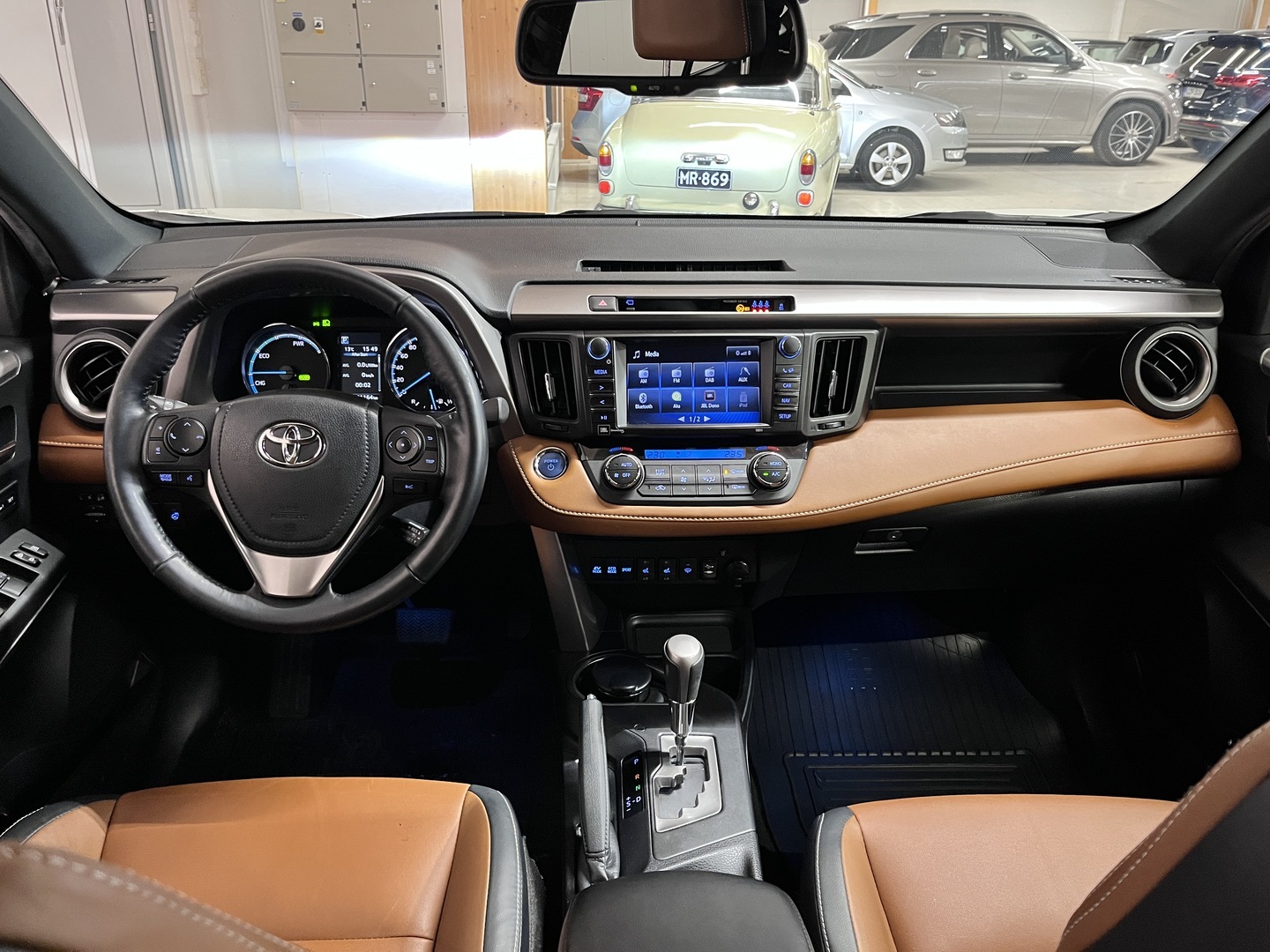 TOYOTA RAV4 2018
