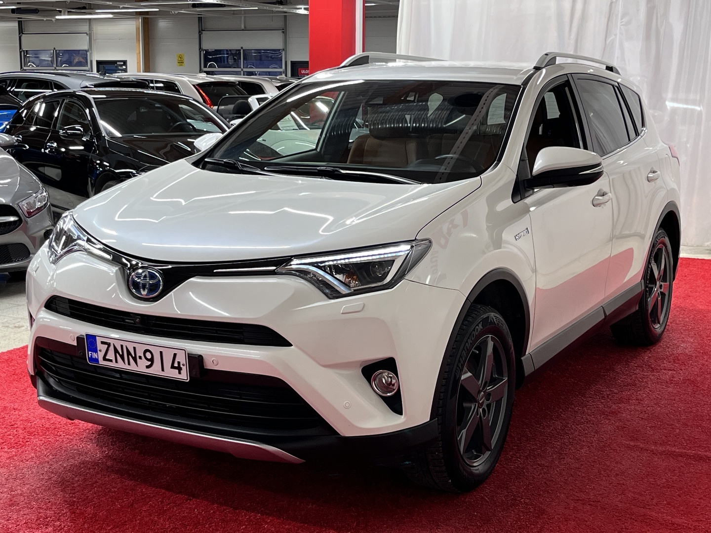 TOYOTA RAV4 2018