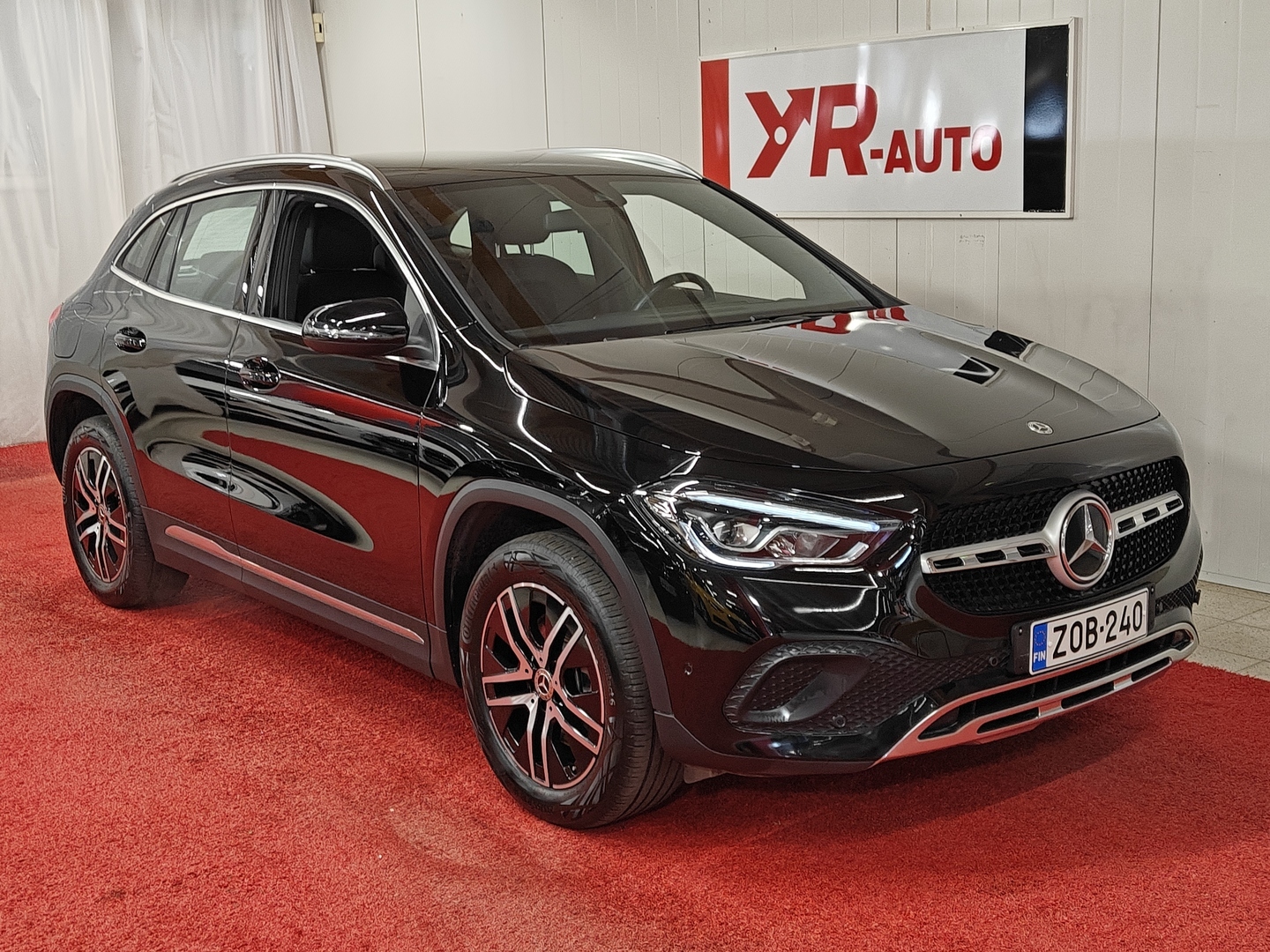 MERCEDES-BENZ GLA 2022