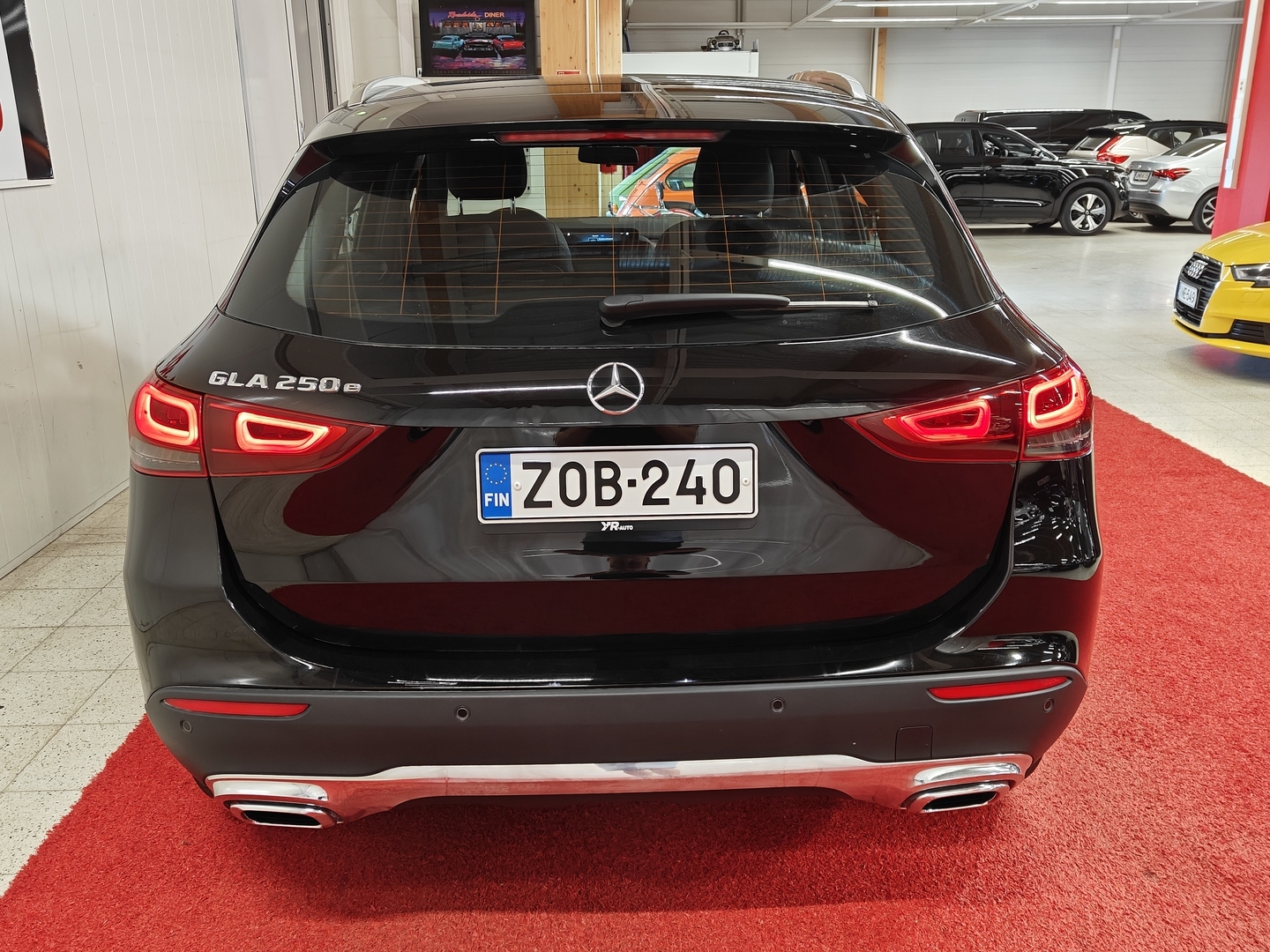 MERCEDES-BENZ GLA 2022