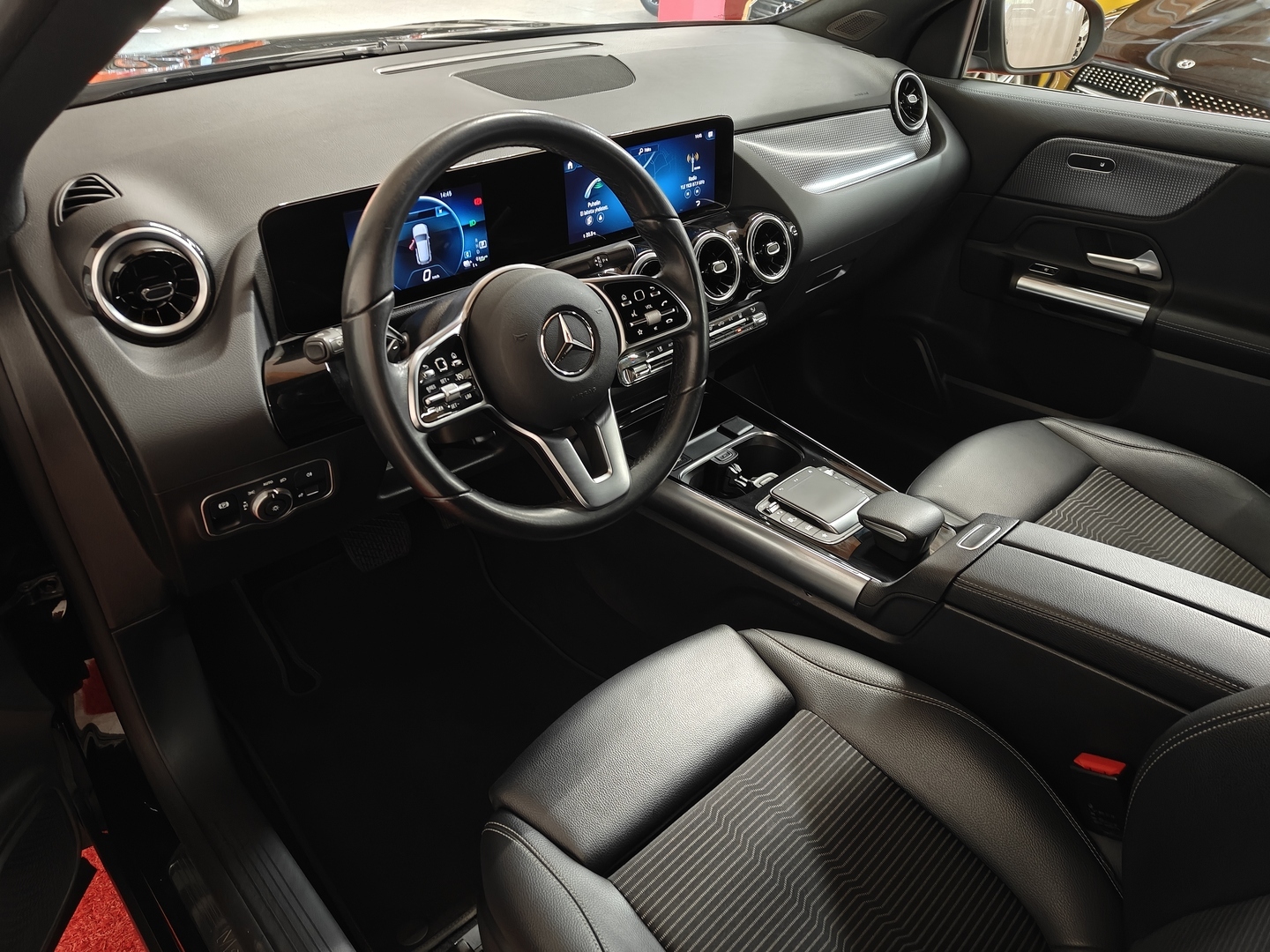 MERCEDES-BENZ GLA 2022