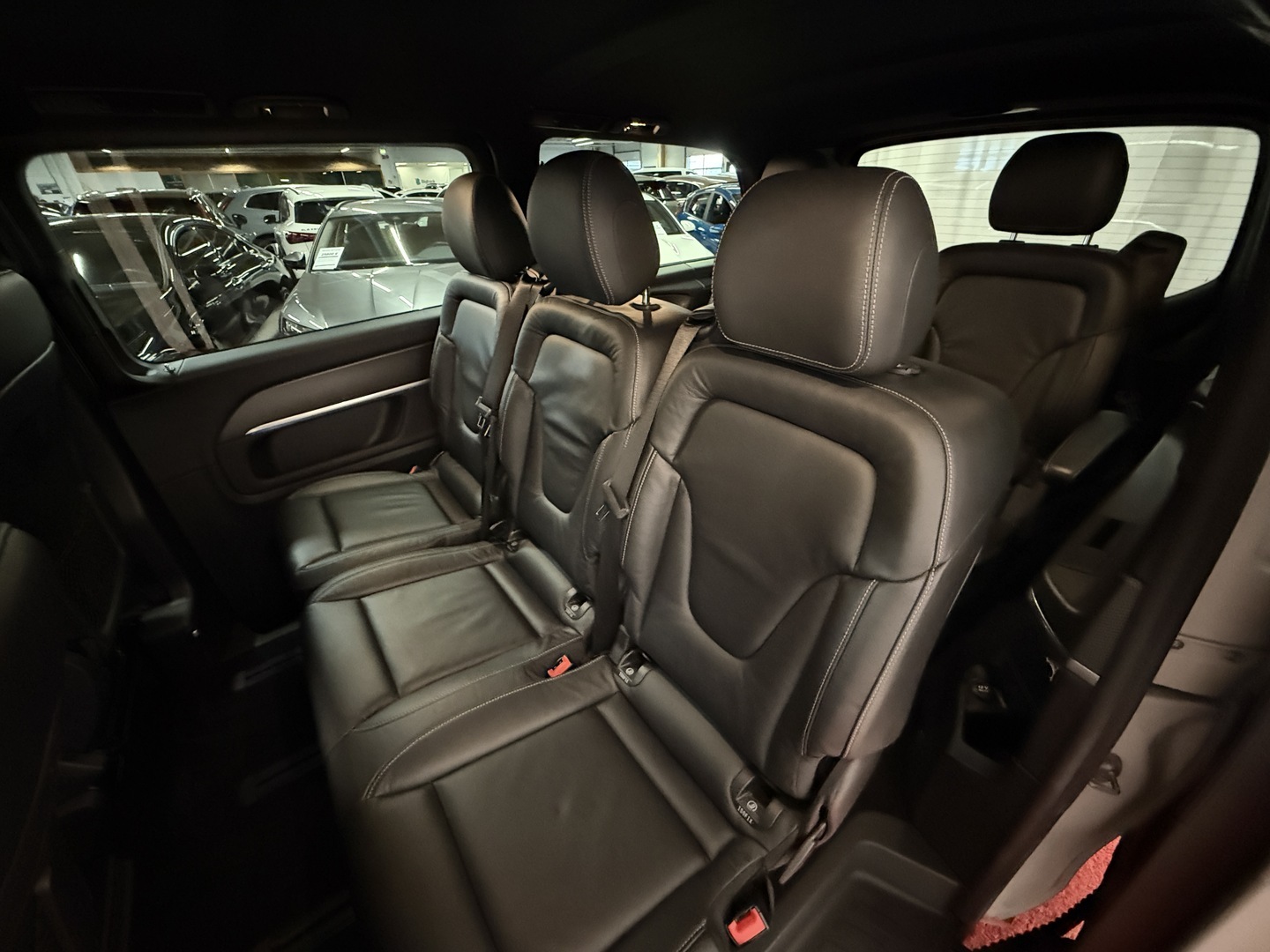 MERCEDES-BENZ V 2018