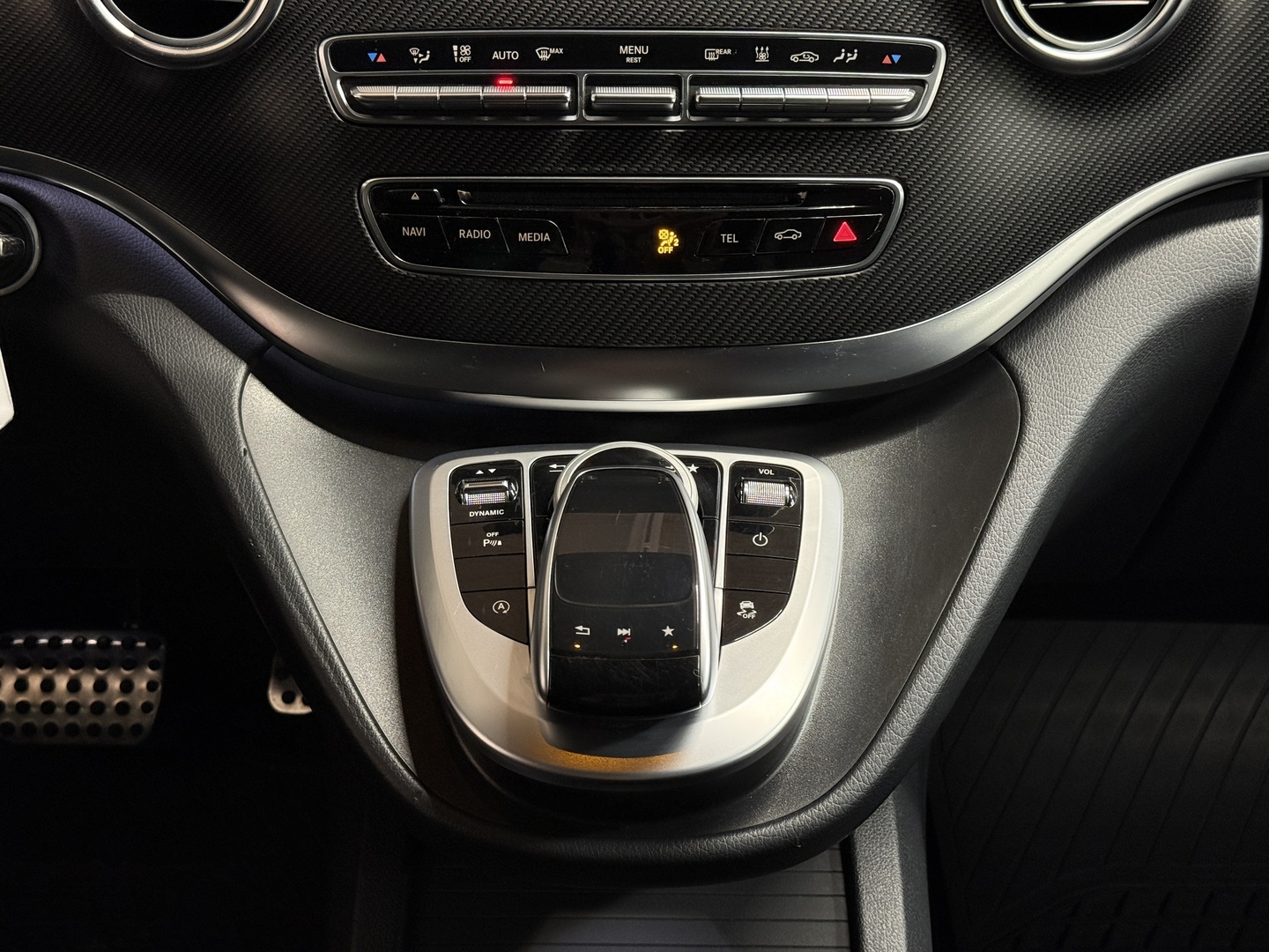 MERCEDES-BENZ V 2018