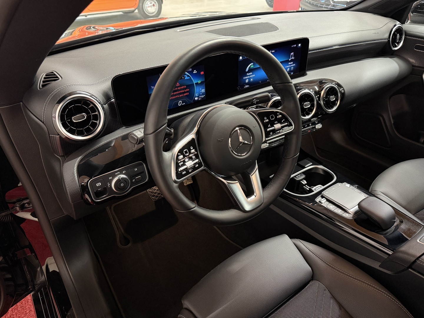 MERCEDES-BENZ CLA 13