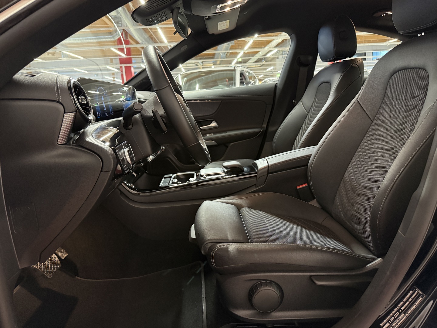 MERCEDES-BENZ CLA 14