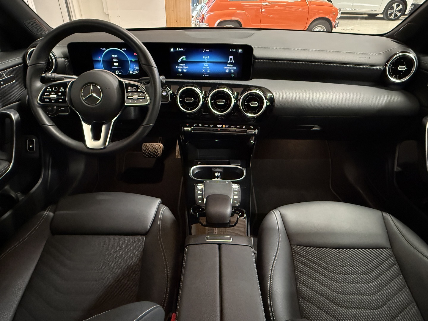 MERCEDES-BENZ CLA 15