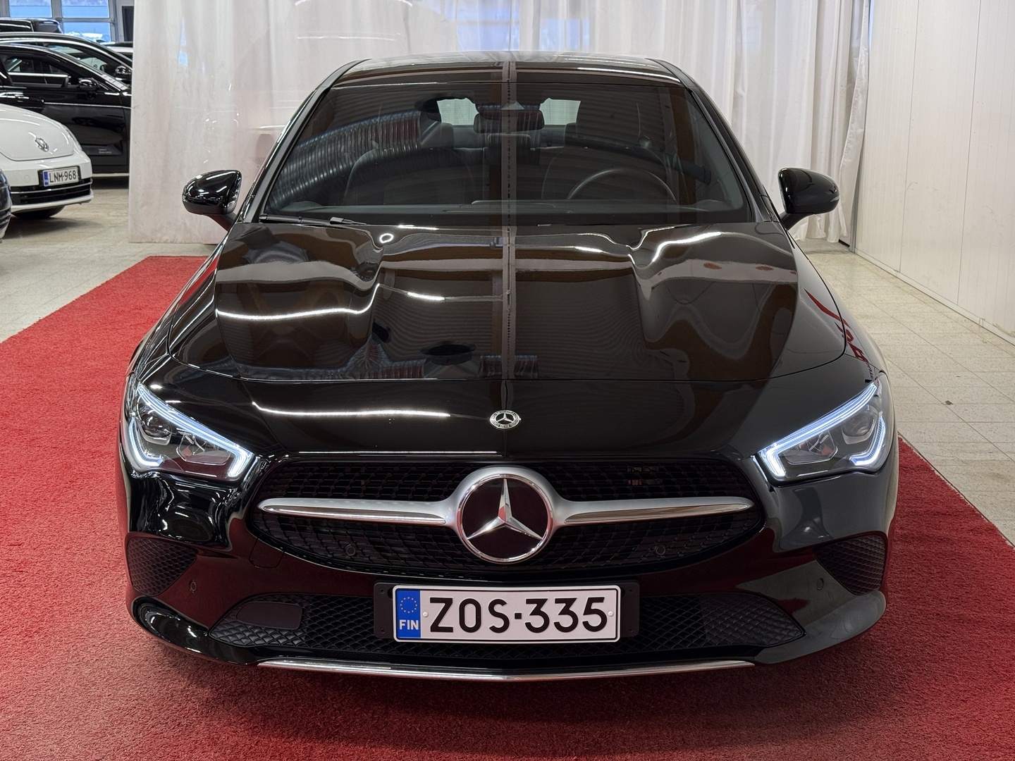 MERCEDES-BENZ CLA 9