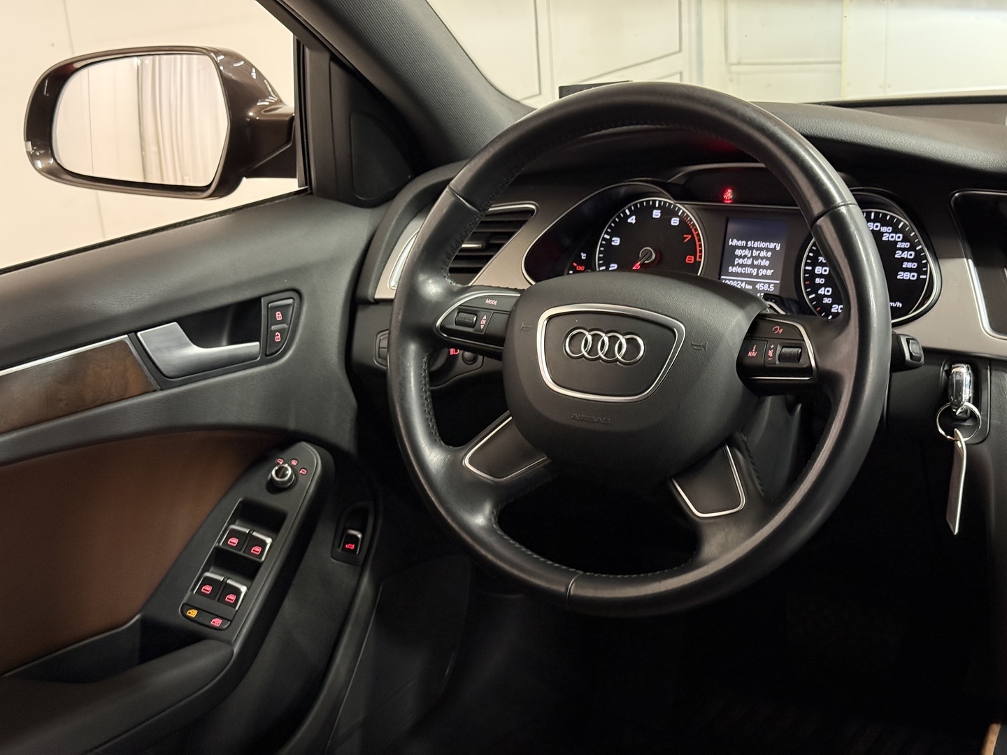AUDI A4 2014