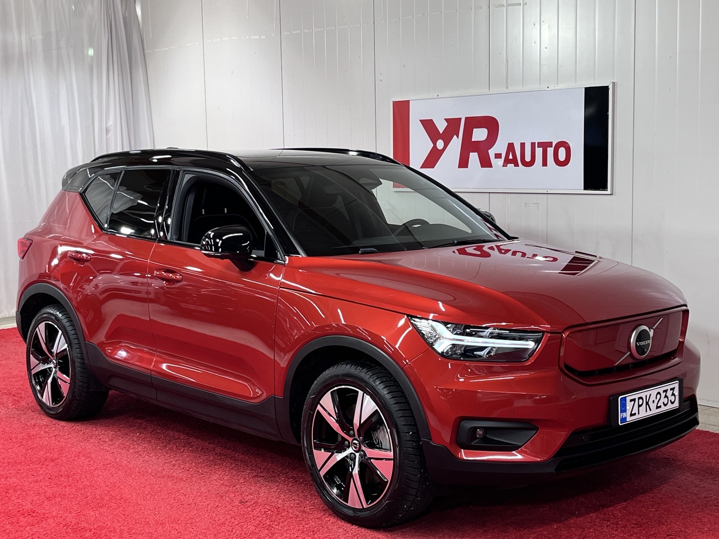 VOLVO XC40 2021