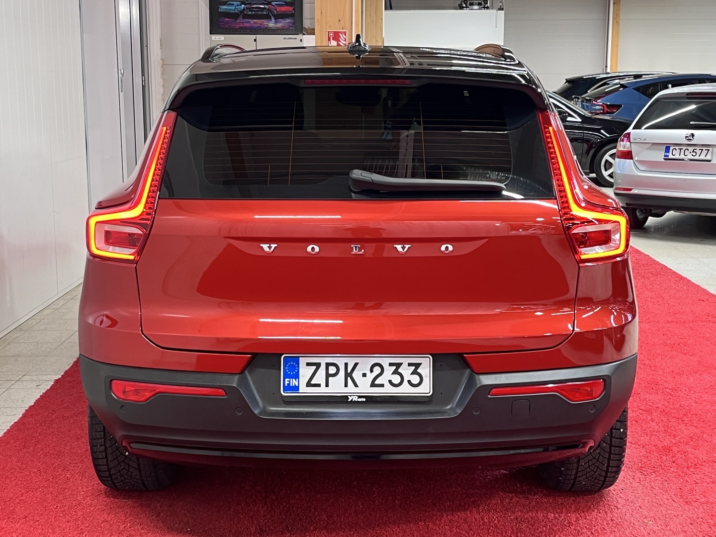 VOLVO XC40 2021