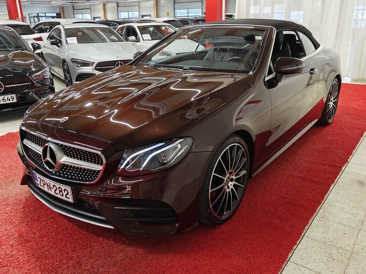 MERCEDES-BENZ E 2019