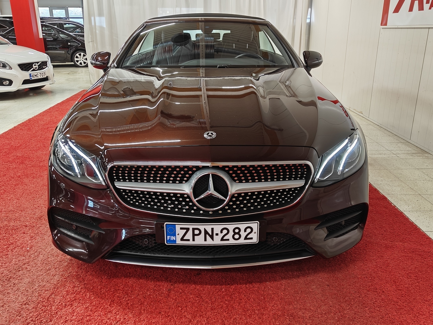 MERCEDES-BENZ E 2019