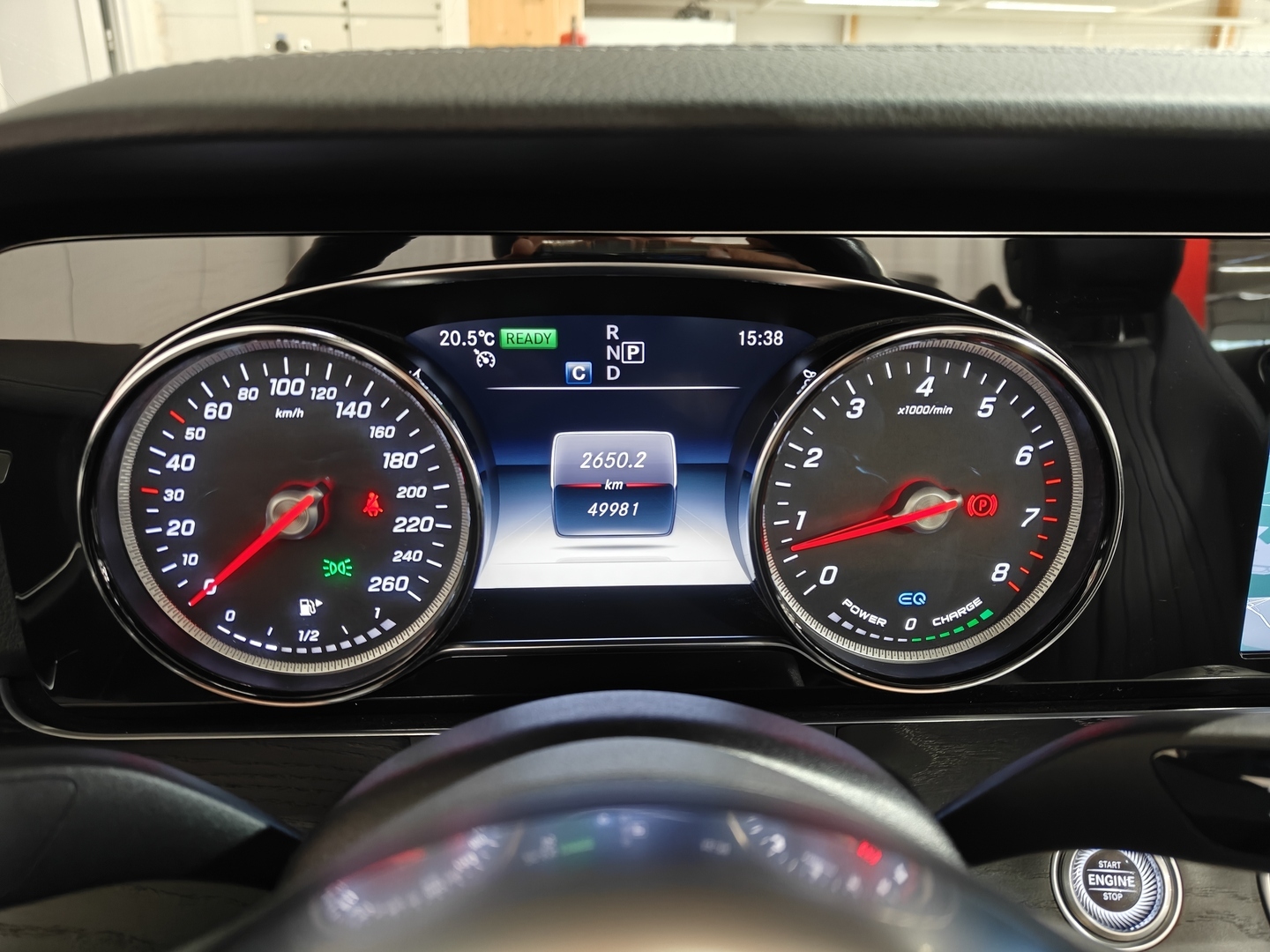 MERCEDES-BENZ E 2019