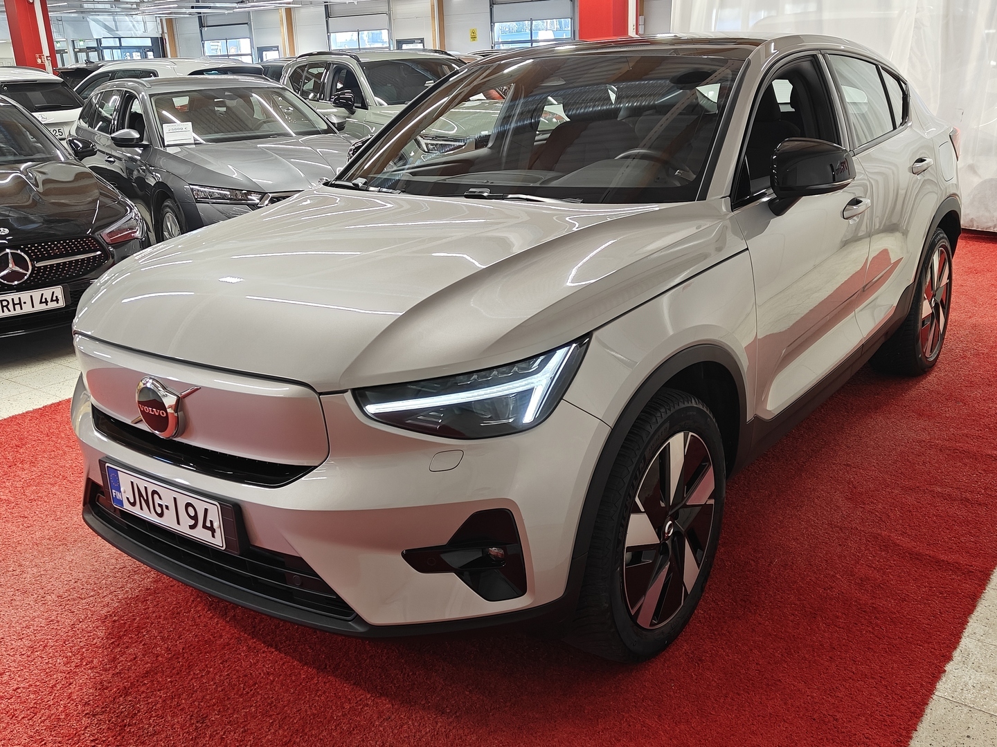 VOLVO C40 2