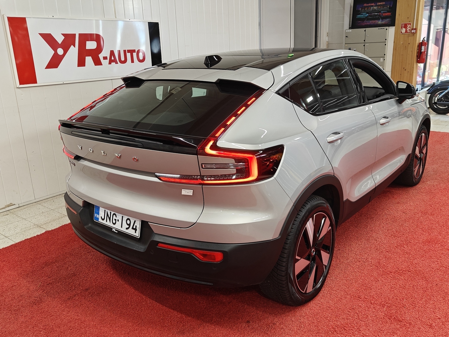 VOLVO C40 3