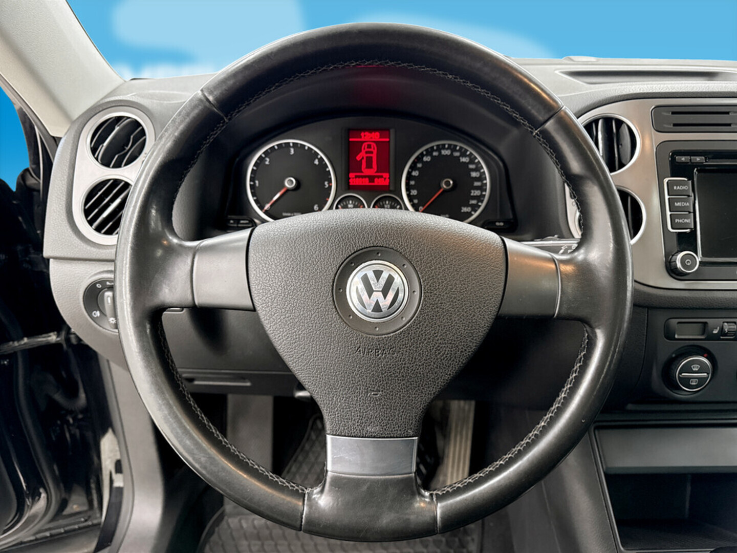 VOLKSWAGEN Tiguan 2009