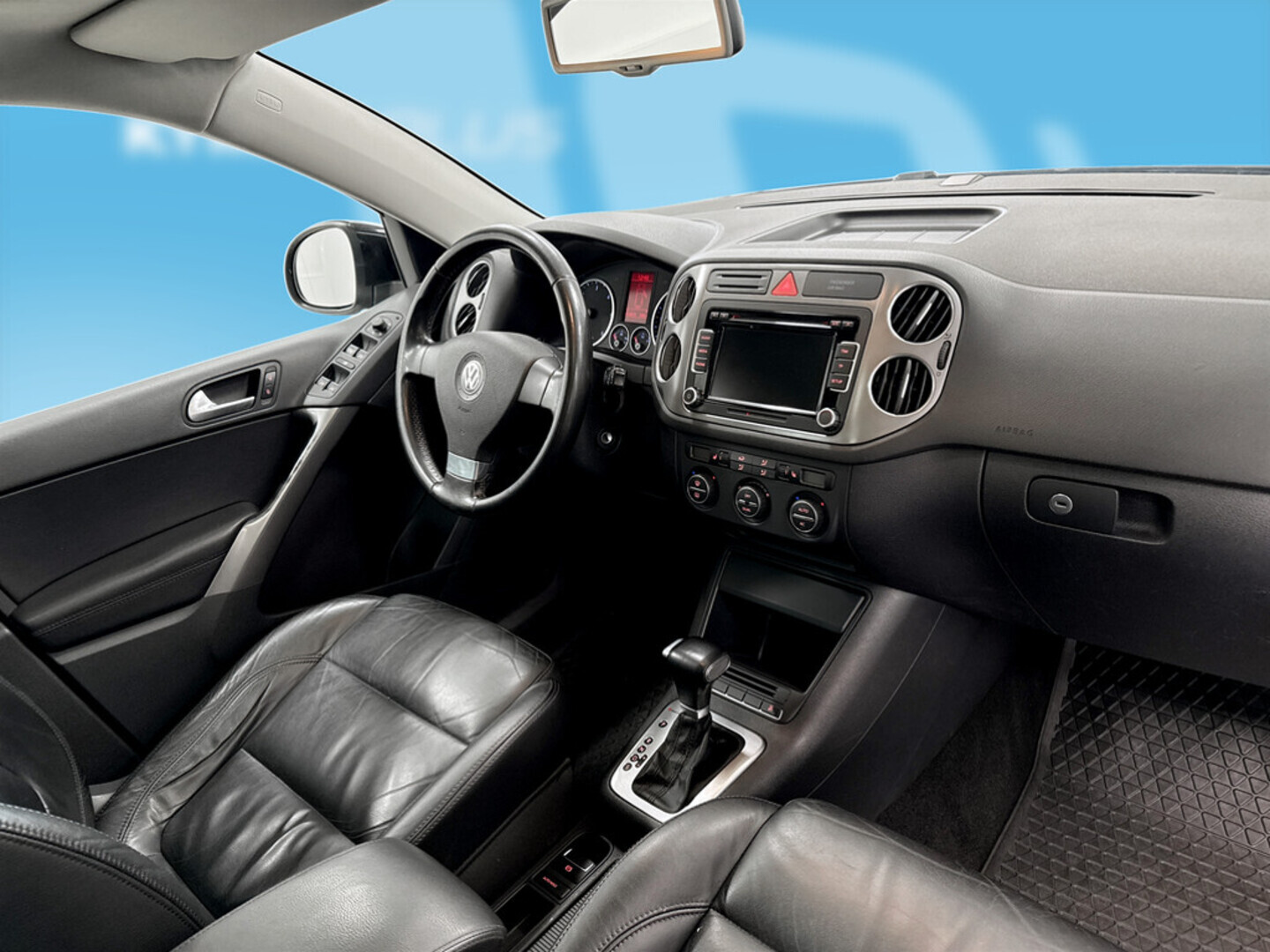 VOLKSWAGEN Tiguan 2009