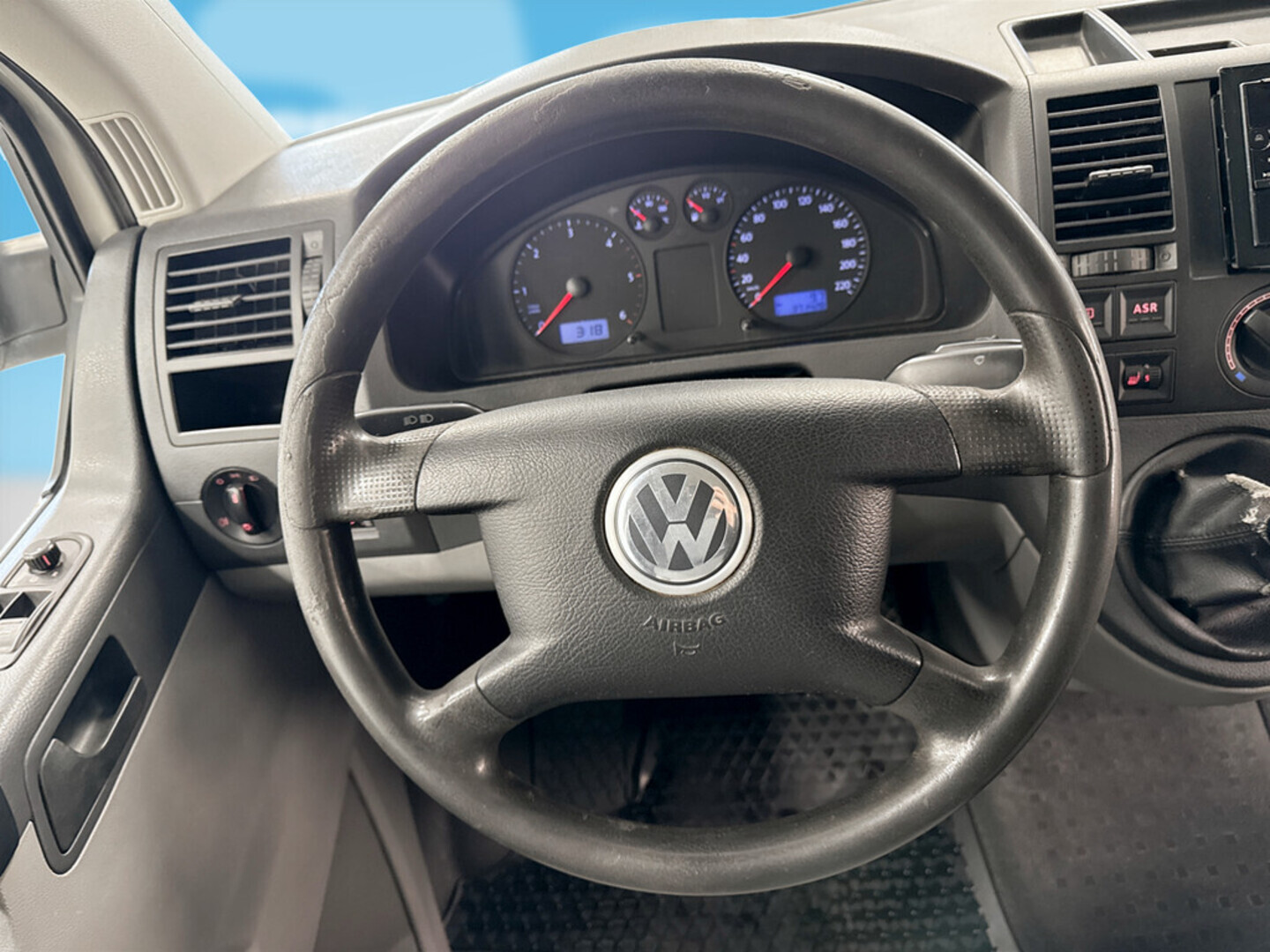 VOLKSWAGEN Transporter 2006