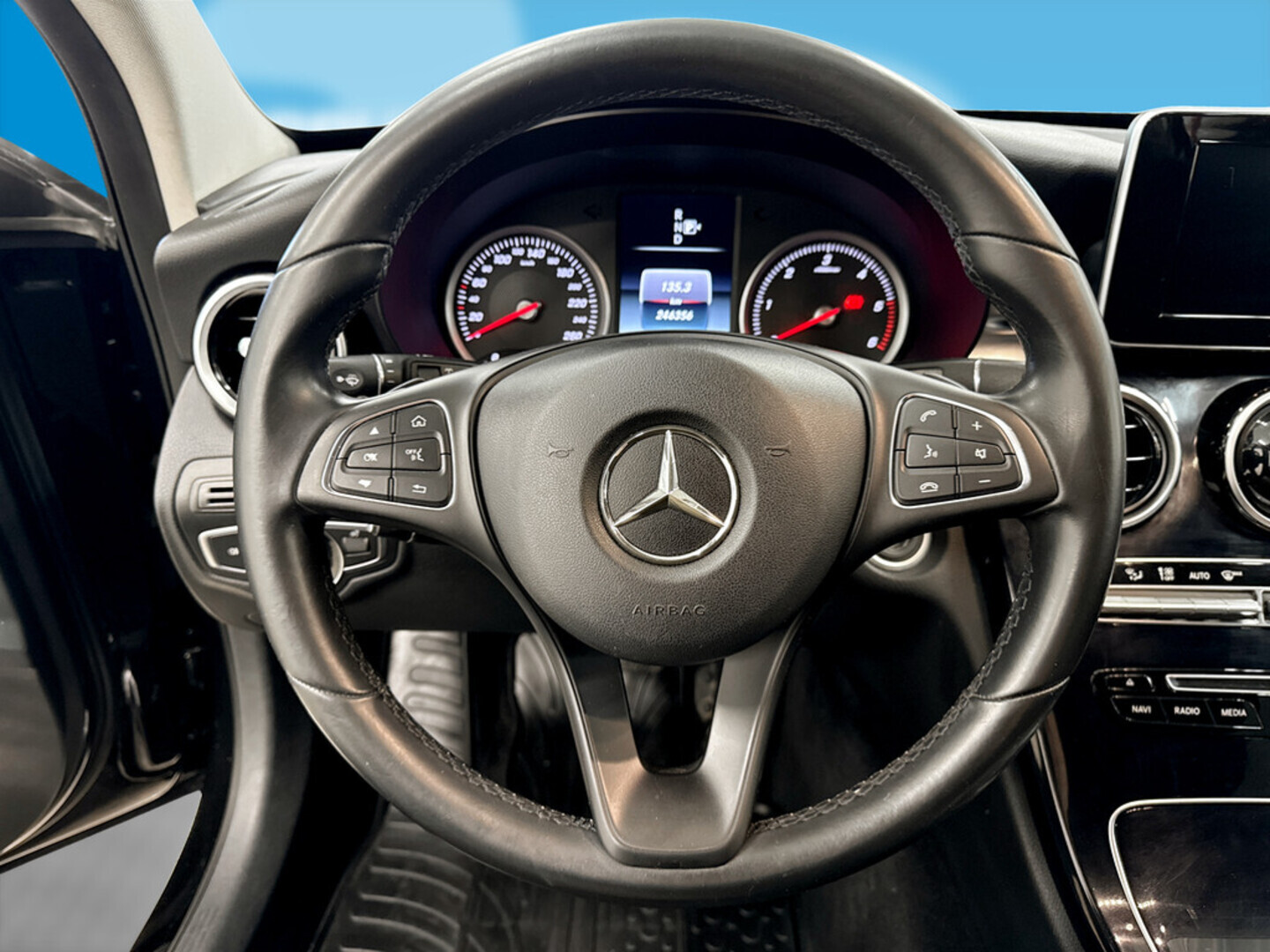 MERCEDES-BENZ C 2015
