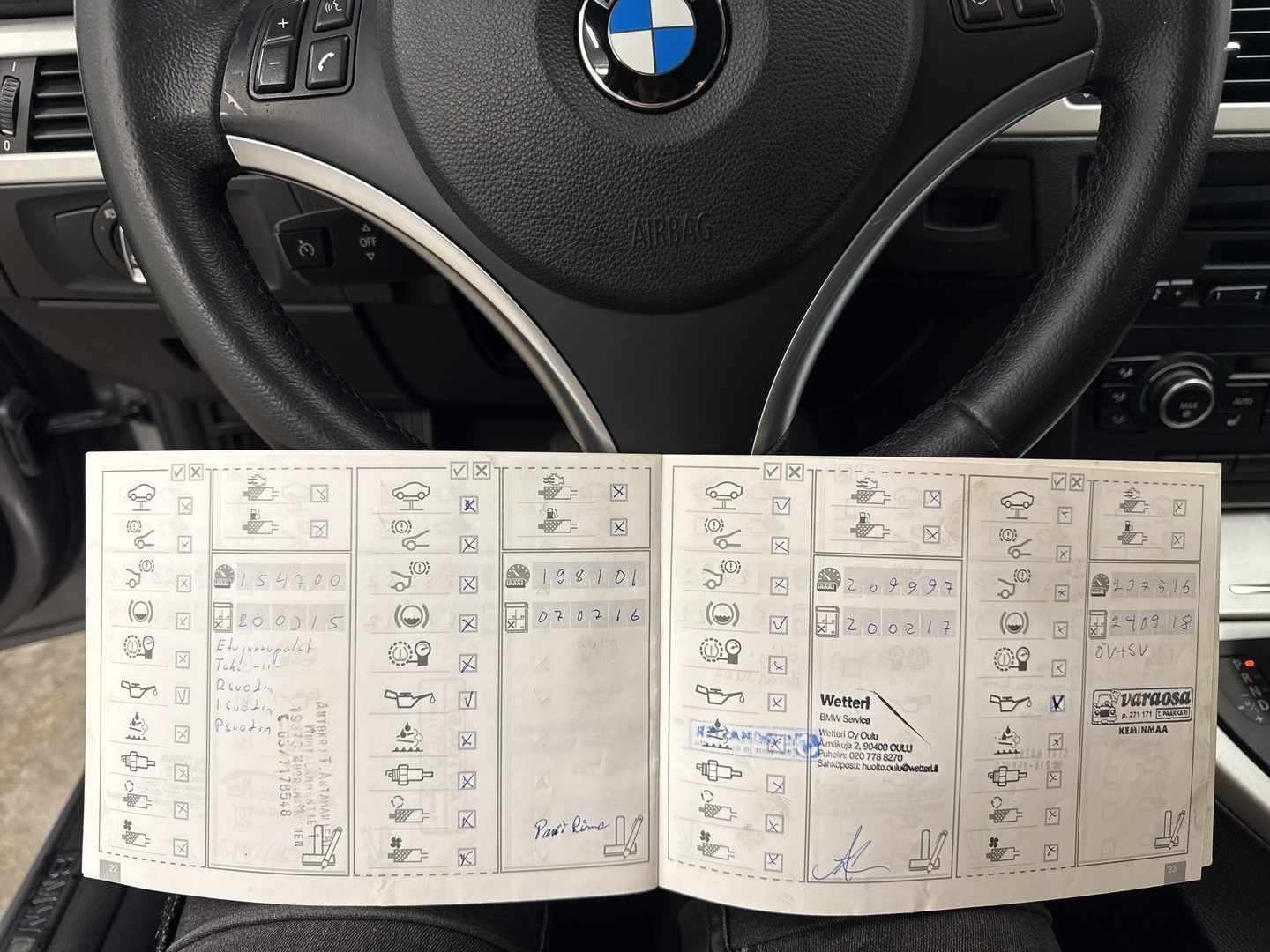 BMW 320 2010