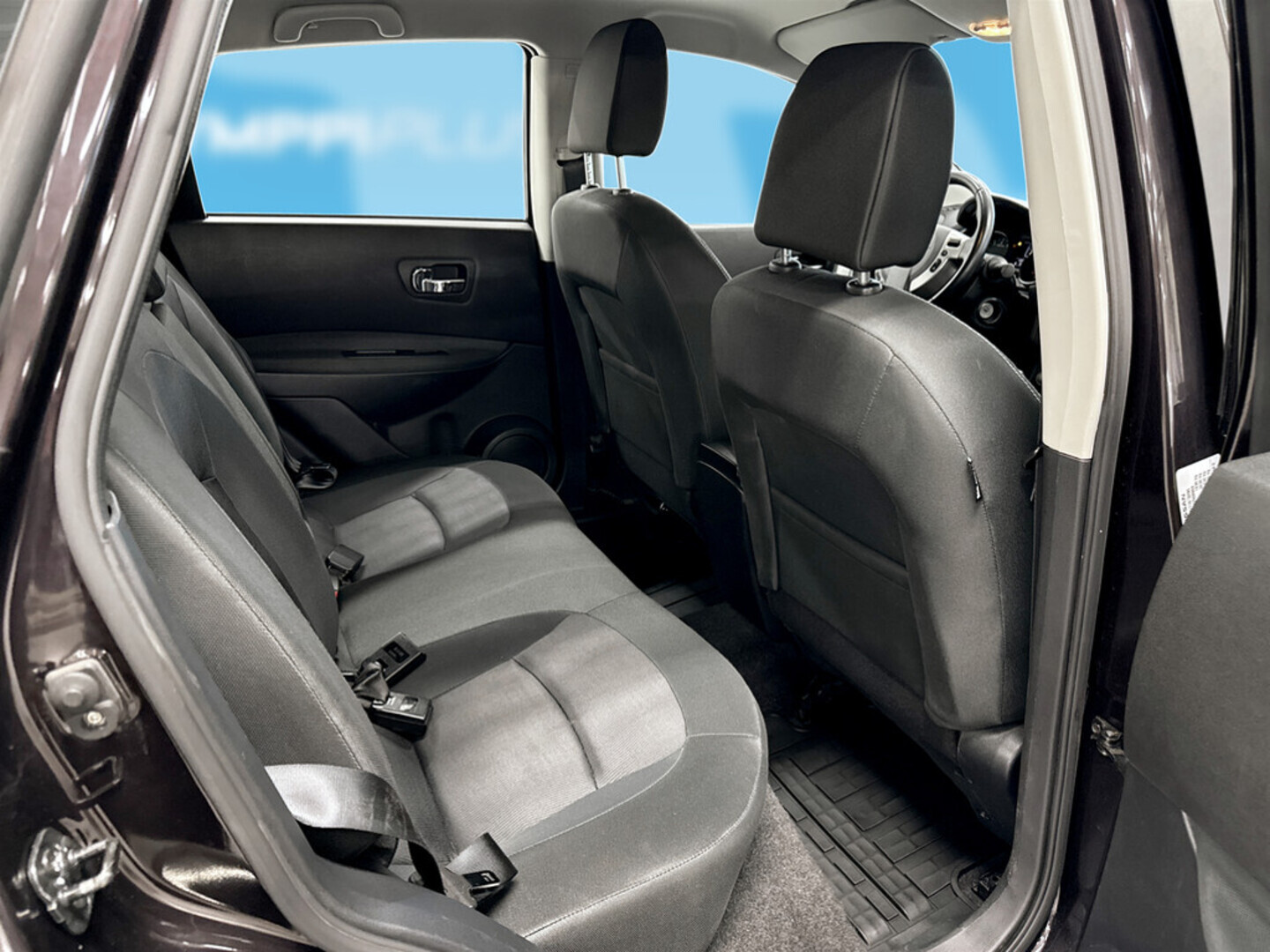 NISSAN Qashqai 2012