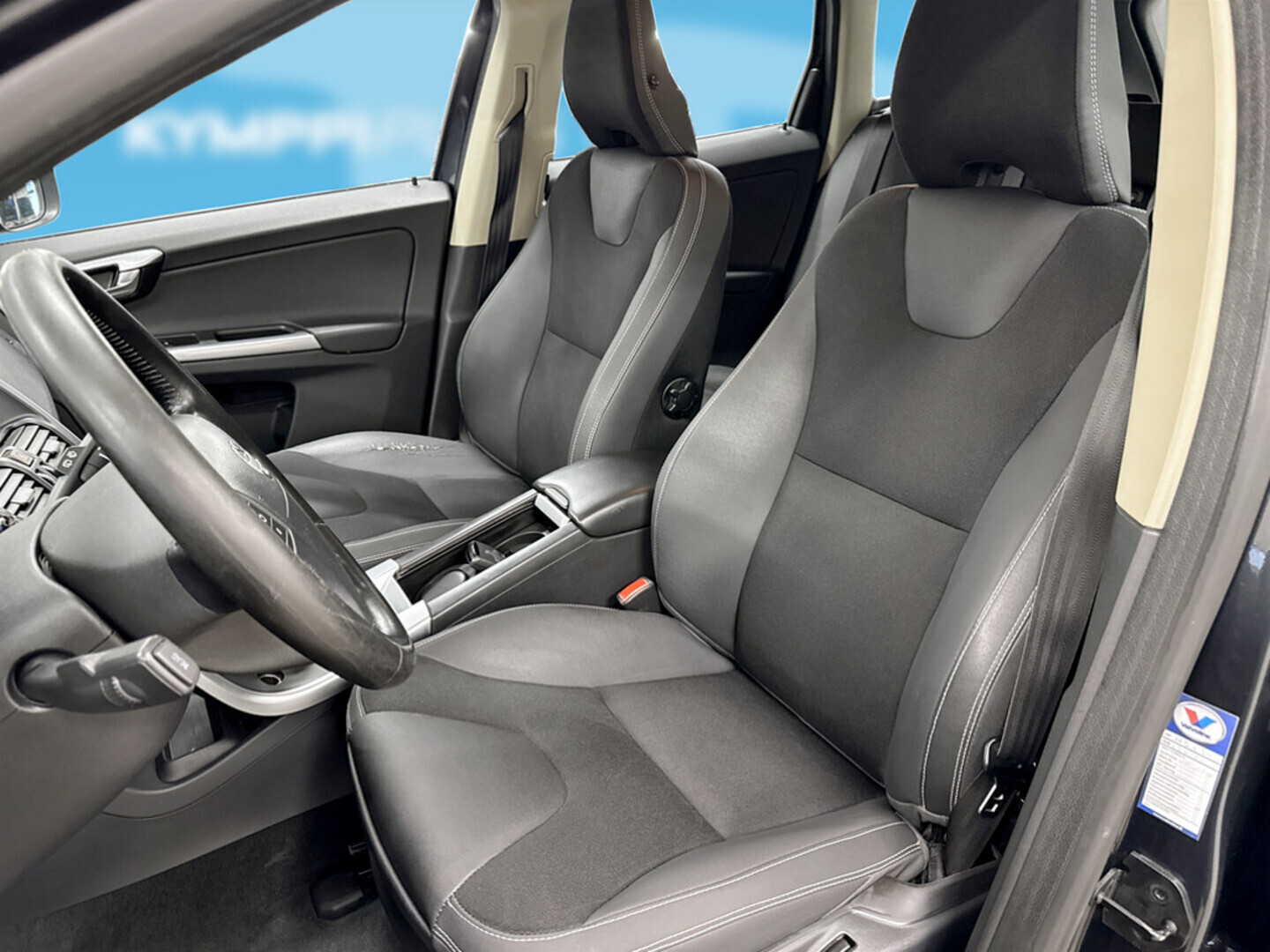 VOLVO XC60 2008