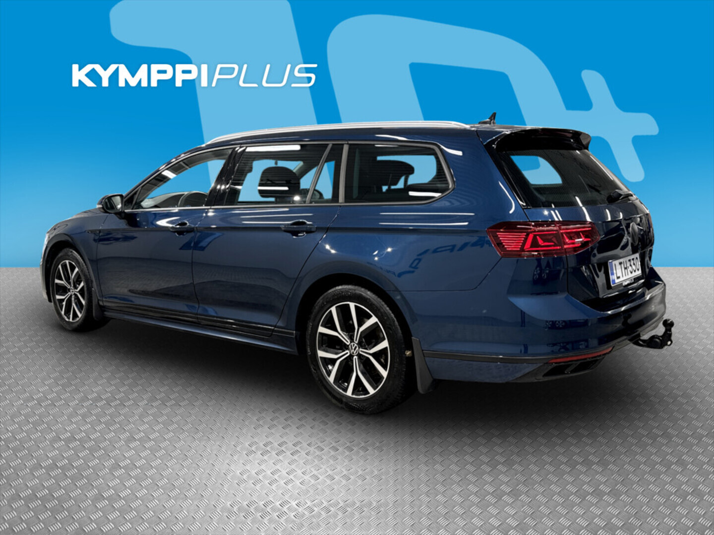 VOLKSWAGEN Passat 2022