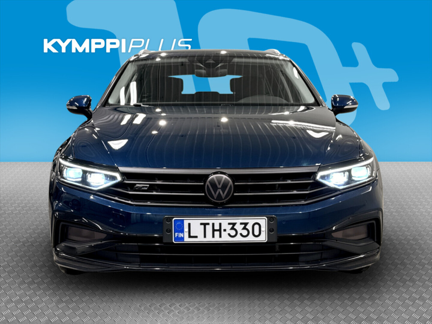 VOLKSWAGEN Passat 2022