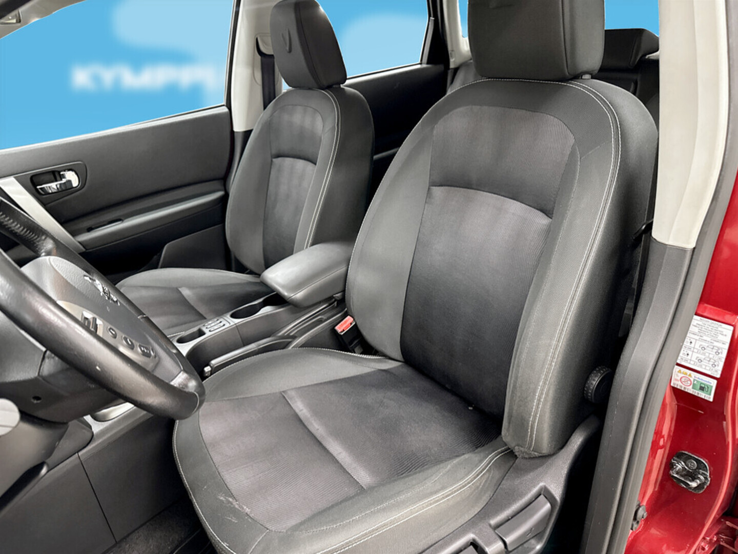 NISSAN Qashqai 2013