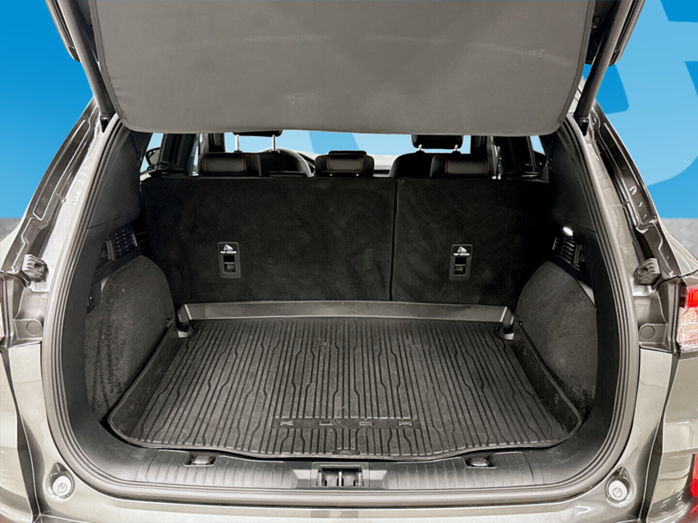 FORD Kuga 2023