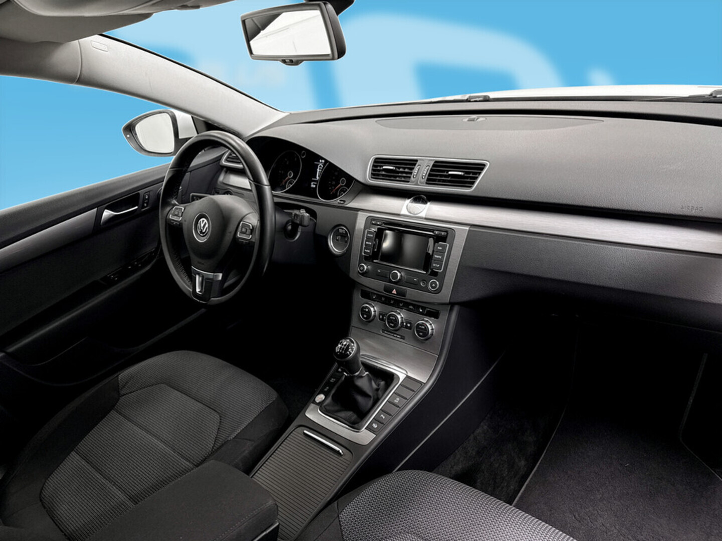 VOLKSWAGEN Passat 2014