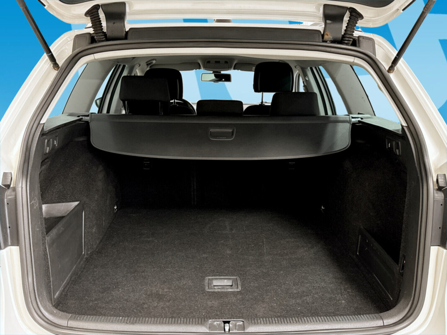 VOLKSWAGEN Passat 2014