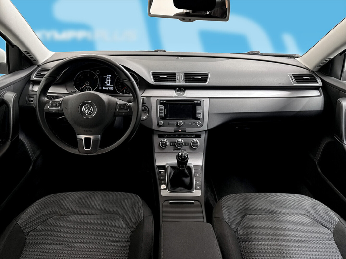 VOLKSWAGEN Passat 2014