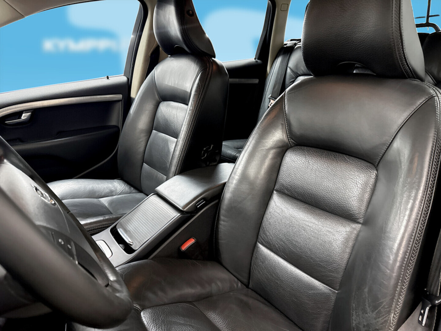 VOLVO XC70 2008