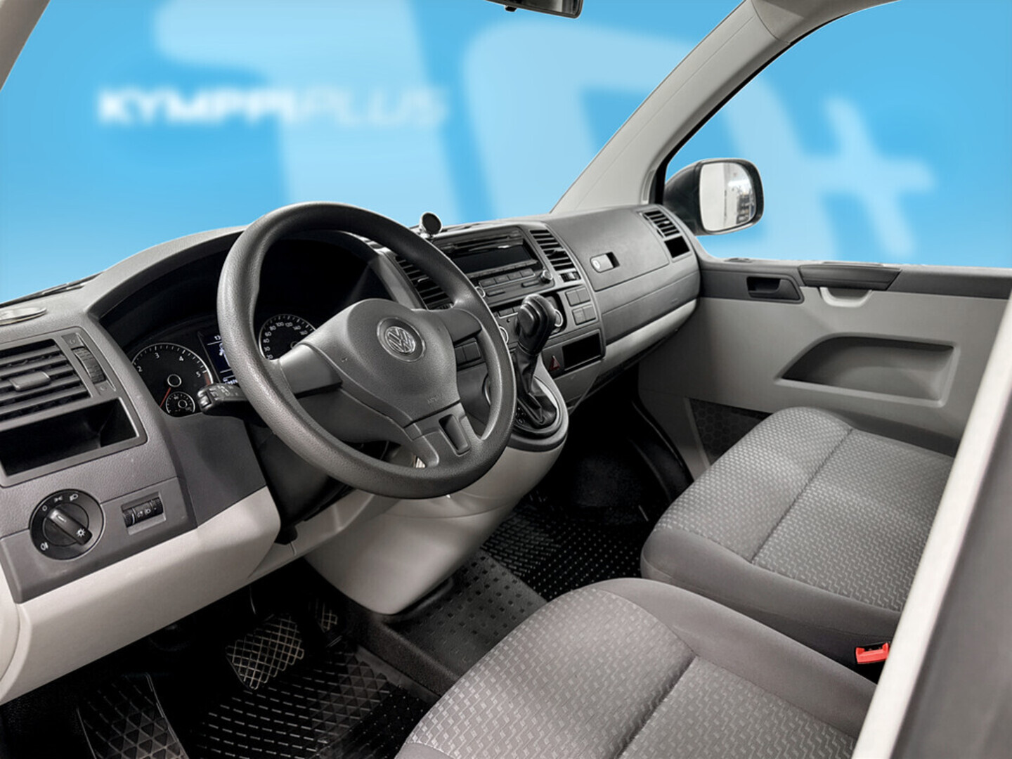 VOLKSWAGEN Transporter 2013