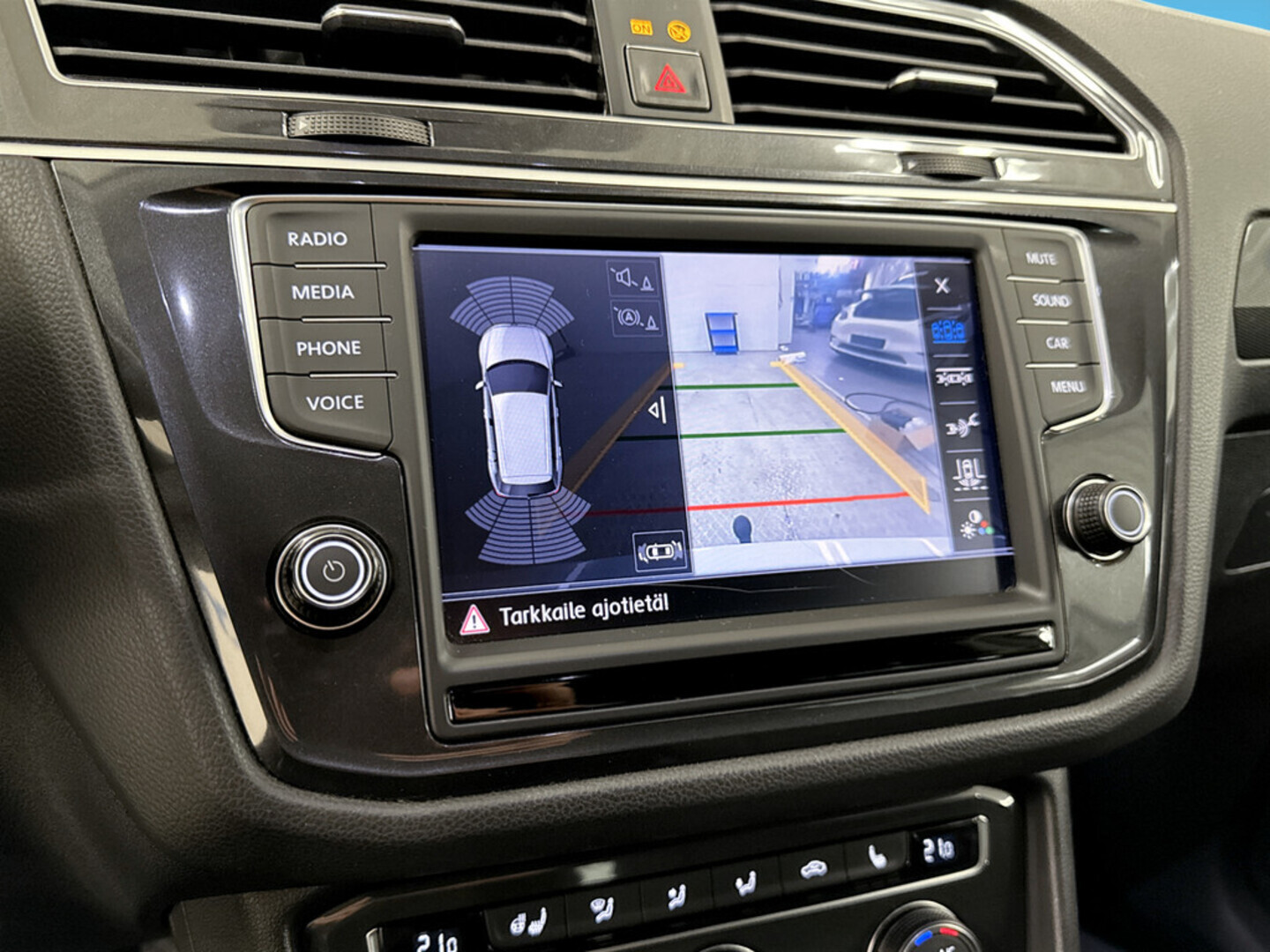 VOLKSWAGEN Tiguan 2017