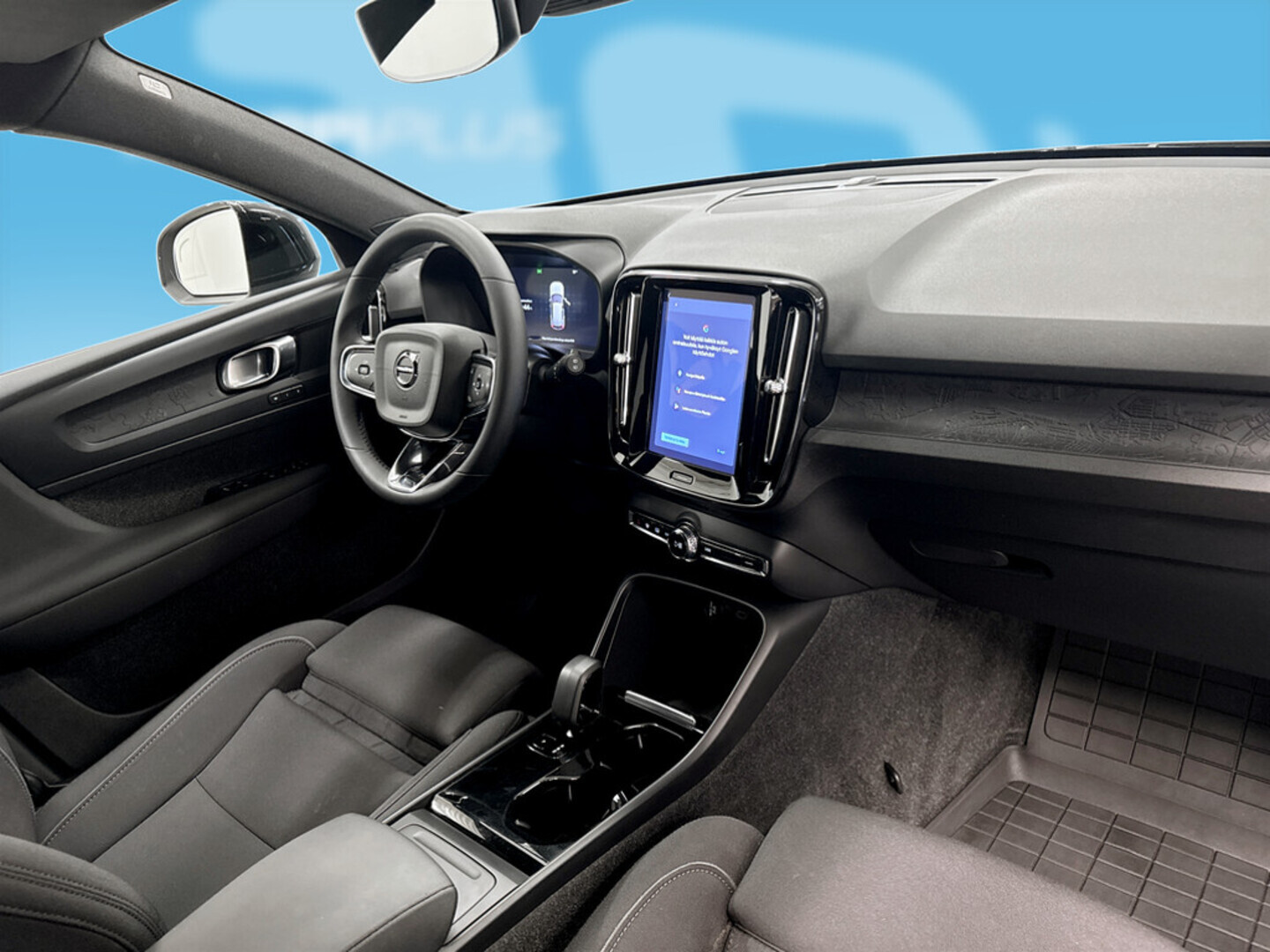 VOLVO XC40 2024