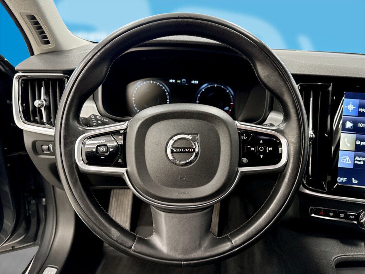 VOLVO V90 2017