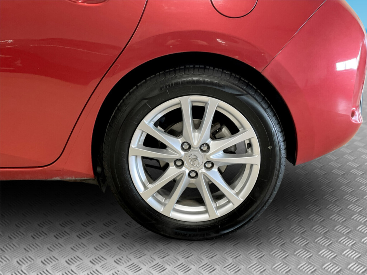TOYOTA Auris 2014